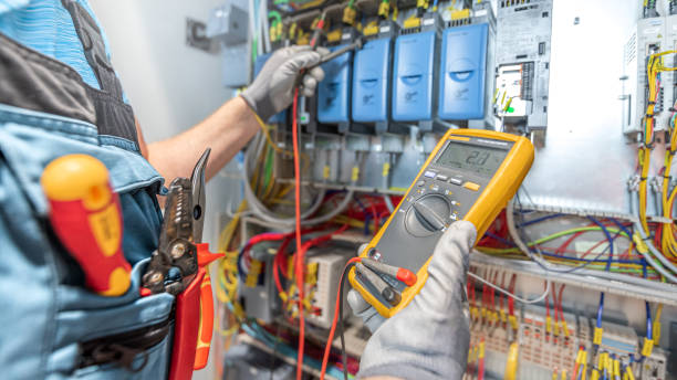 Best Licensed Electrician  in Valencia, NM